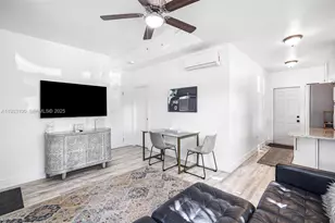 859 NE 90th St, Miami, FL 33138 - Photo 13