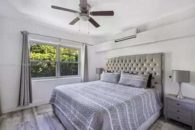 859 NE 90th St, Miami, FL 33138 - Photo 9
