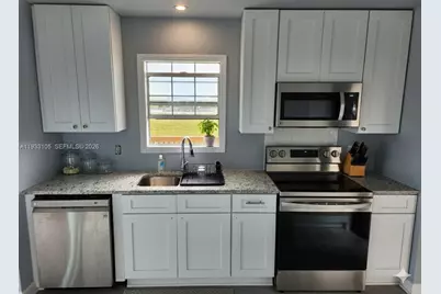 18820 NW 246th St, Other City - In The State Of Florida, FL 34972 - Photo 5