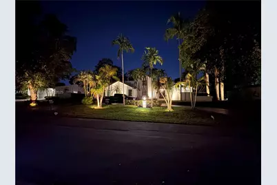 8265 SW 176th Ter, Palmetto Bay, FL 33157 - Photo 1