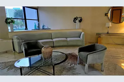 600 Parkview Dr #525, Hallandale Beach, FL 33009 - Photo 15