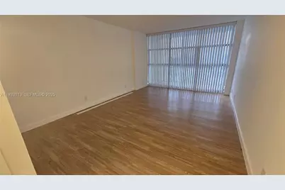 600 Parkview Dr #525, Hallandale Beach, FL 33009 - Photo 5