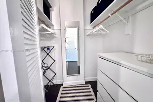 19390 Collins Ave, Sunny Isles Beach, FL 33160 - Photo 15