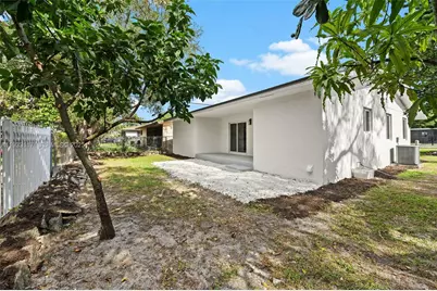 11220 NW 12th Ave, Miami, FL 33168 - Photo 23