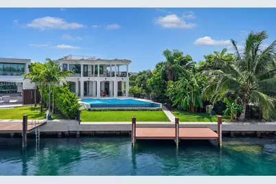 919 92nd St, Surfside, FL 33154 - Photo 9