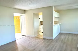 1133 Coral Club Dr, Coral Springs, FL 33071 - Photo 5