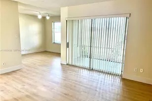 1133 Coral Club Dr, Coral Springs, FL 33071 - Photo 5