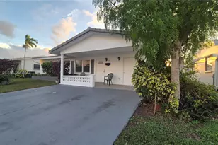 5715 NW 84th Terrace, Tamarac, FL 33321 - Photo 9