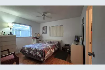 5715 NW 84th Ter, Tamarac, FL 33321 - Photo 13