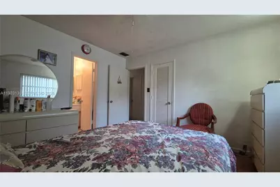 5715 NW 84th Ter, Tamarac, FL 33321 - Photo 15