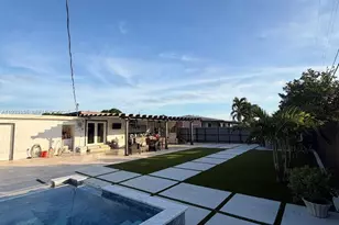 5168 E 8th Ln, Hialeah, FL 33013 - Photo 19