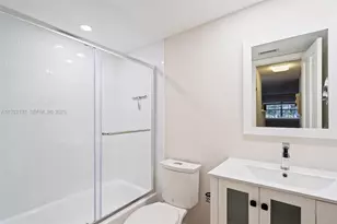 8107 SW 72nd Ave, Miami, FL 33143 - Photo 13