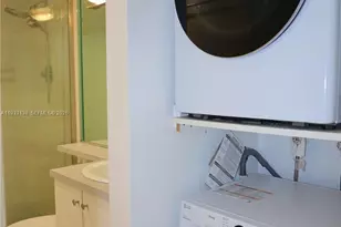 20515 E Country Club Dr, Aventura, FL 33180 - Photo 39