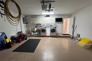 326 SW 162nd Ave, Pembroke Pines, FL 33027 - Photo 13