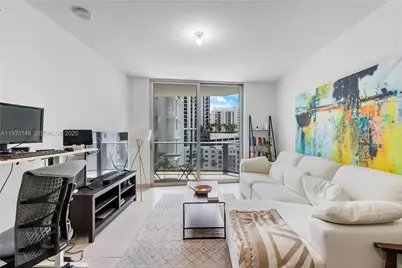 1010 SW 2nd Ave #710, Miami, FL 33130 - Photo 7