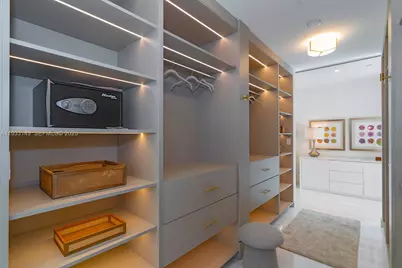 300 Biscayne Boulevard Way #1901, Miami, FL 33131 - Photo 31