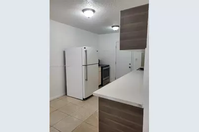 1404 NW 60th St #1404, Miami, FL 33142 - Photo 3