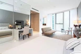 300 Biscayne Blvd Way, Miami, FL 33131 - Photo 3