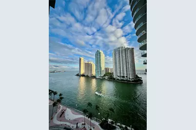 300 S Biscayne Blvd #L-1210, Miami, FL 33131 - Photo 3