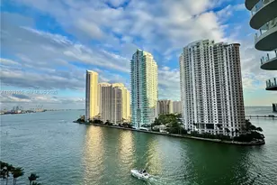 300 S Biscayne Blvd, Miami, FL 33131 - Photo 3