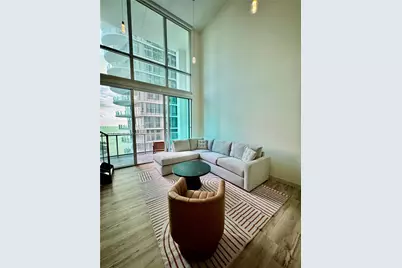 300 S Biscayne Blvd #L-1210, Miami, FL 33131 - Photo 17