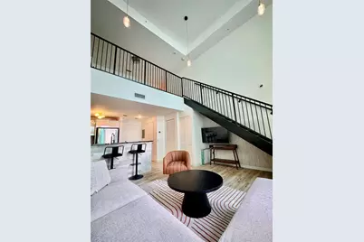 300 S Biscayne Blvd #L-1210, Miami, FL 33131 - Photo 13