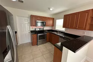 1406 NW 3rd St, Fort Lauderdale, FL 33311 - Photo 5