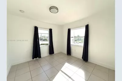 2313 NW 14th St #3, Miami, FL 33125 - Photo 5