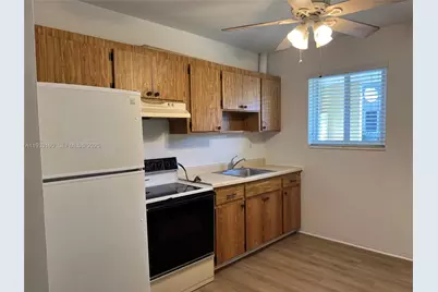 17982 SW 296th St #A, Homestead, FL 33030 - Photo 5