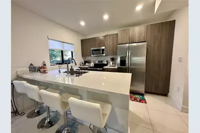 306 NW 11th Ct, Florida City, FL 33034 - Photo 5