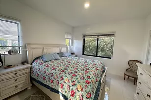 306 NW 11th Ct, Florida City, FL 33034 - Photo 13