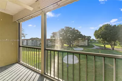 8901 S Hollybrook Blvd #303, Pembroke Pines, FL 33025 - Photo 3