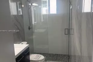 166 NE 70th St, Miami, FL 33138 - Photo 11