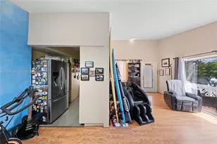 8040 Tatum Waterway Dr, Miami Beach, FL 33141 - Photo 17