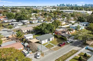 7625 NW 14th Ct, Miami, FL 33147 - Photo 21