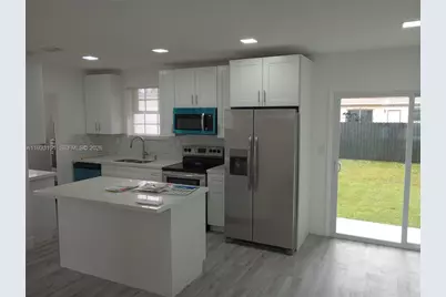 7625 NW 14th Ct, Miami, FL 33147 - Photo 17
