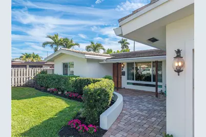 2832 NE 34th St, Lighthouse Point, FL 33064 - Photo 11