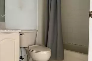 8854 W Flagler St, Miami, FL 33174 - Photo 13