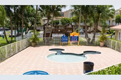 8660 NW 5th Ter #15-209, Miami, FL 33126 - Photo 19