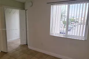 8660 NW 5th Terrace, Miami, FL 33126 - Photo 15