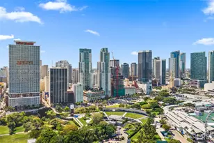 253 NE 2nd St 2 2+ Lrg Den, Miami, FL 33132 - Photo 37