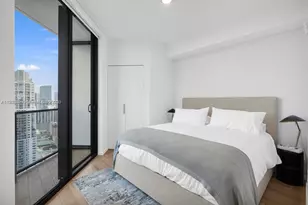 398 NE 5th St, Miami, FL 33132 - Photo 3