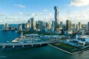 398 NE 5th St, Miami, FL 33132 - Photo 1