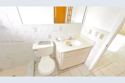 2220 W 74th St #201-16, Hialeah, FL 33016 - Photo 5
