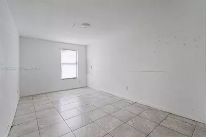 1337 NW 77th St, Miami, FL 33147 - Photo 31