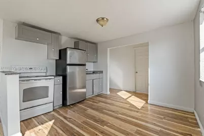 1337 NW 77th St, Miami, FL 33147 - Photo 19