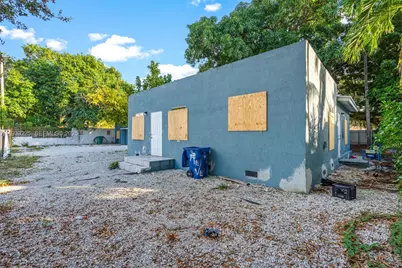 1337 NW 77th St, Miami, FL 33147 - Photo 65