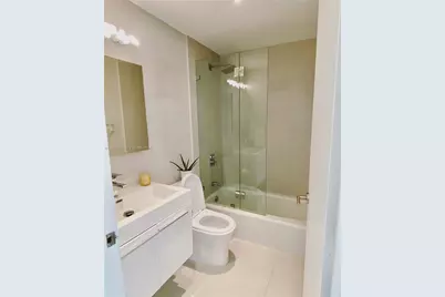 888 Brickell Key Dr #2209, Miami, FL 33131 - Photo 5