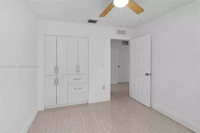 6270 Arthur St, Hollywood, FL 33024 - Photo 13