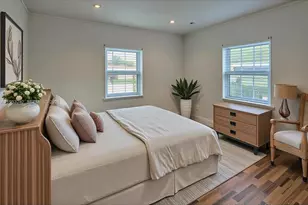 1080 NE 145th St, North Miami, FL 33161 - Photo 5